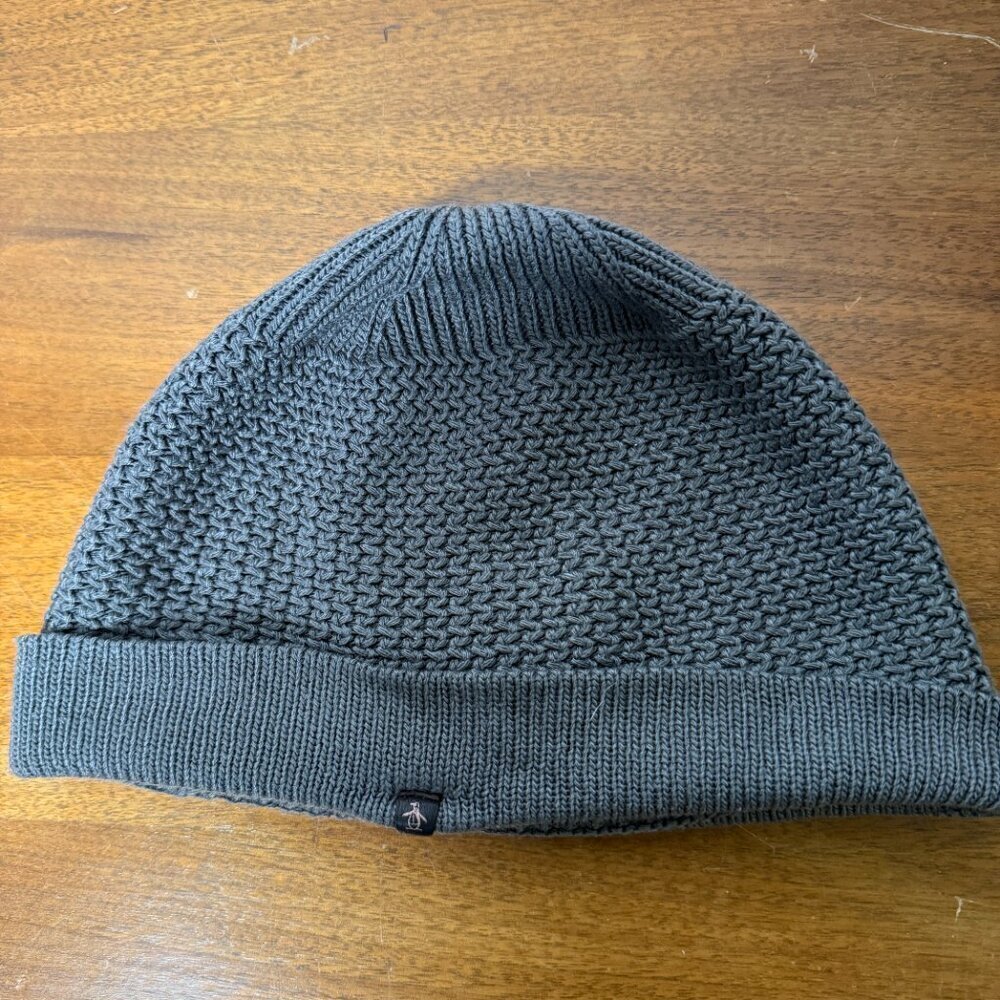 An Original Penguin by Munsingwear Gray Knit Beanie Hat